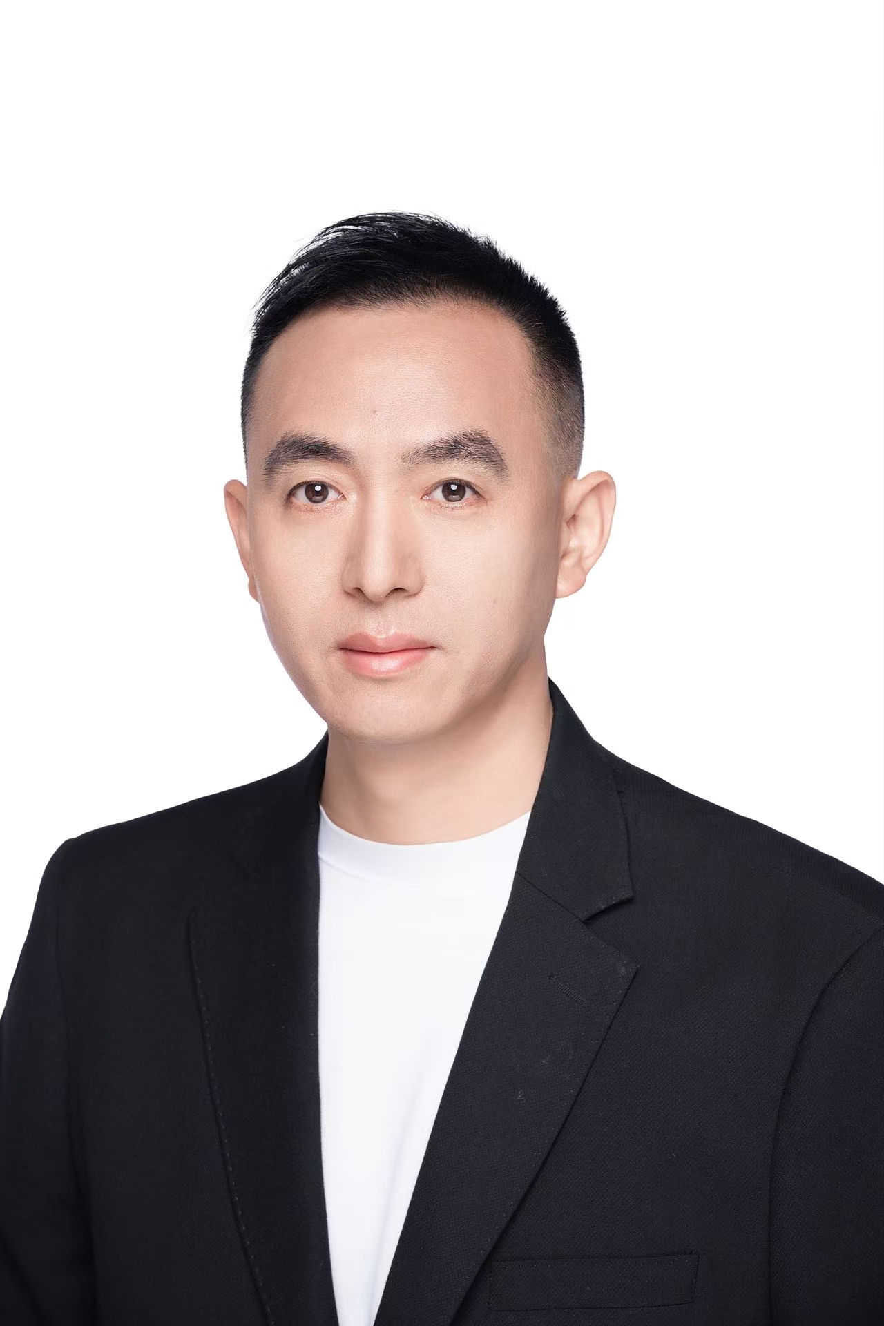 何志刚.jpg